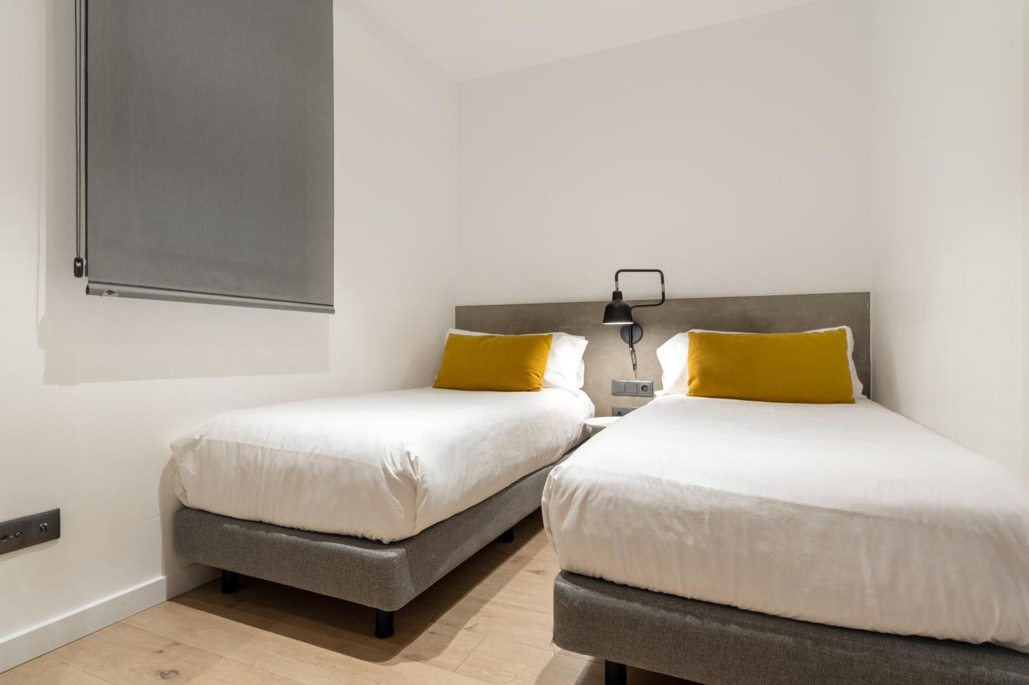 Aspasios Sagrada Familia Apartments Барселона Екстер'єр фото