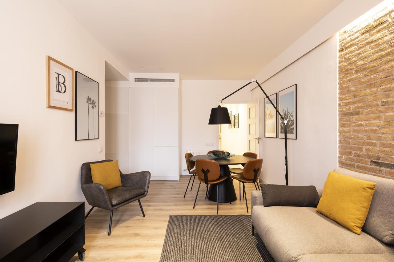 Aspasios Sagrada Familia Apartments Барселона Екстер'єр фото